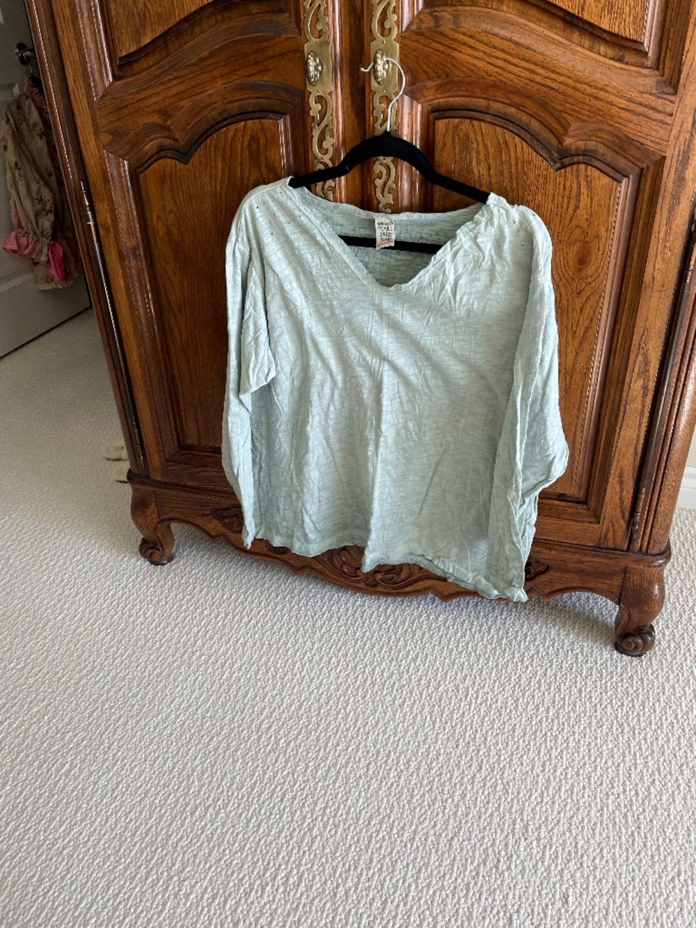 Magnolia Pearl long sleeve green Viggo tee one size fits most